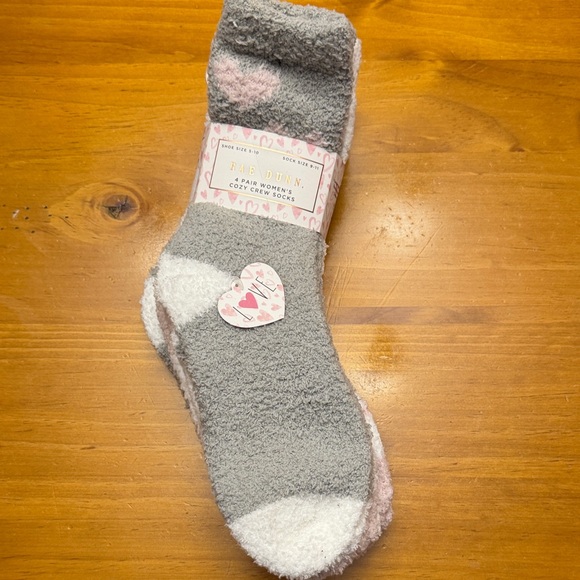 Rae Dunn Accessories - Rae Dunn Pink and Gray Heart Women's Socks